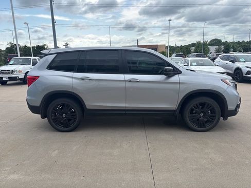 Used 2021 Honda Passport Sport image 5