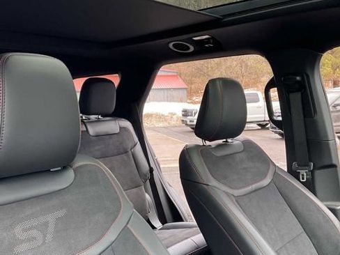 Used 2026 Ford Explorer ST w/ Sun And Sound Package AWD/4WD image 58