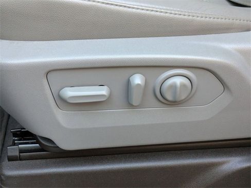 Used 2019 GMC Sierra 1500 SLT w/ SLT Premium Plus Package image 27