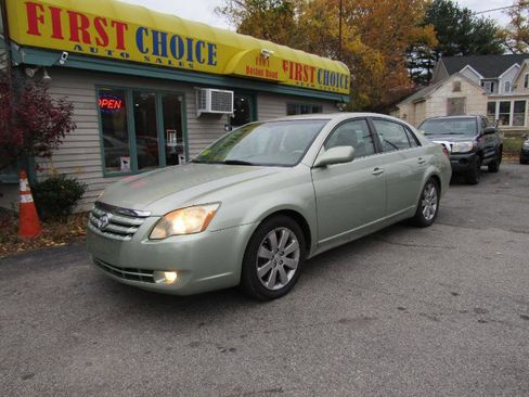 Used 2006 Toyota Avalon Limited image 3
