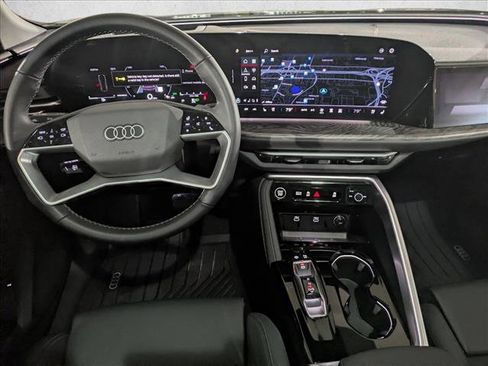 Used 2025 Audi Q5 Prestige image 23