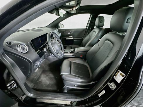 Used 2023 Mercedes-Benz GLA 250 4MATIC image 13