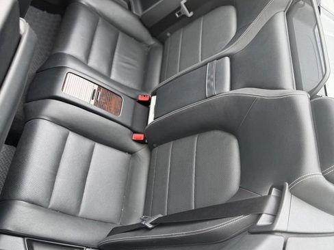 Used 2014 Mercedes-Benz E 350 Cabriolet image 23