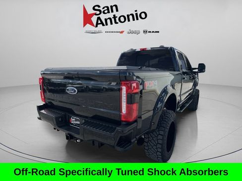 Used 2023 Ford F250 Lariat w/ Lariat Ultimate Package AWD/4WD image 13
