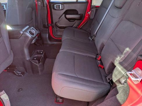 Used 2018 Jeep Wrangler Unlimited Sport S image 17