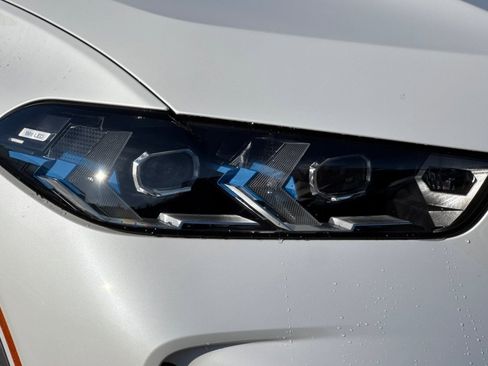 New 2026 BMW X5 xDrive50e AWD/4WD image 10