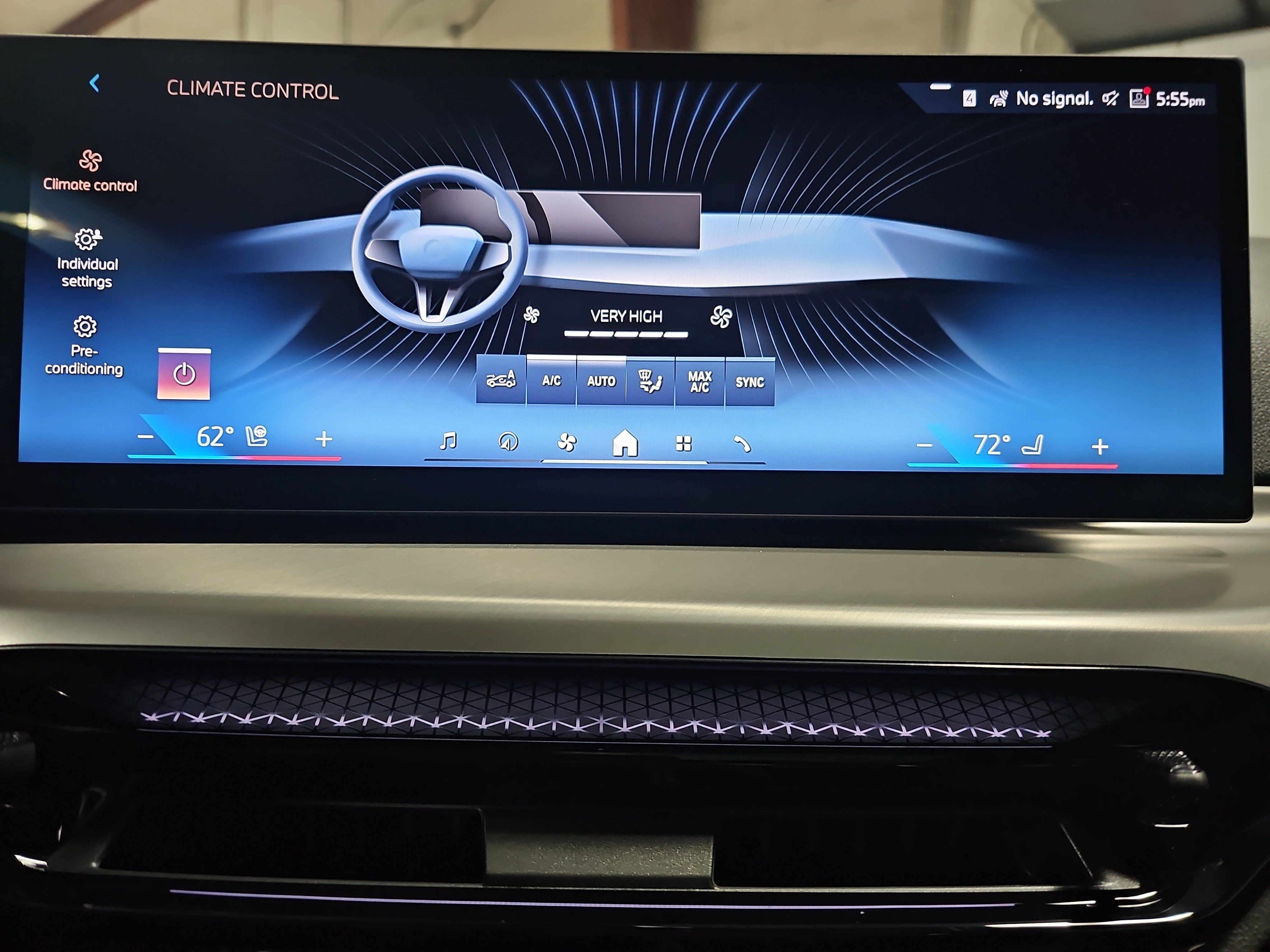 New 2026 BMW 230i xDrive Coupe w/ Premium Package AWD/4WD image 21