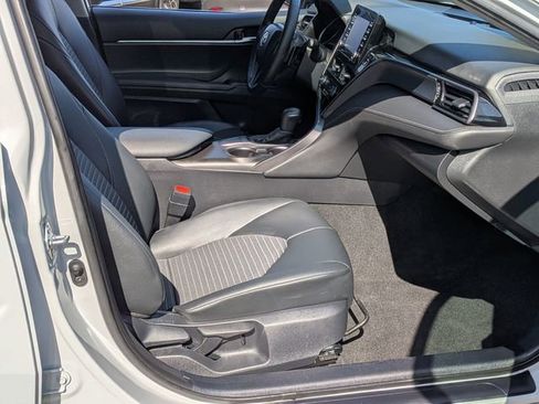 Used 2024 Toyota Camry SE w/ Convenience Package FWD image 30