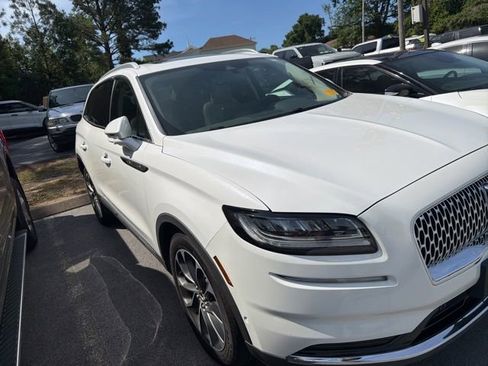 Used 2023 Lincoln Nautilus Reserve w/ Equipment Group 201A AWD/4WD image 9