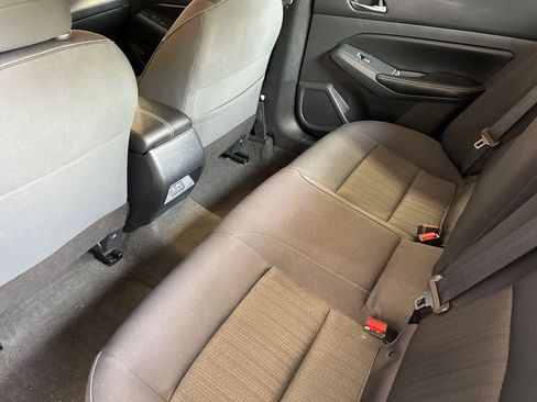Used 2022 Nissan Altima 2.5 SV AWD/4WD image 12