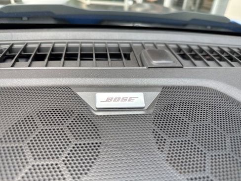 Used 2025 Chevrolet Colorado ZR2 w/ Technology Package image 41