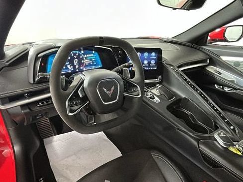 Used 2023 Chevrolet Corvette Stingray Preferred Conv w/ Battery Protection Package RWD image 15