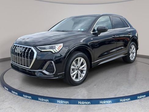 Used 2025 Audi Q3 2.0T Premium w/ Convenience Package AWD/4WD image 1