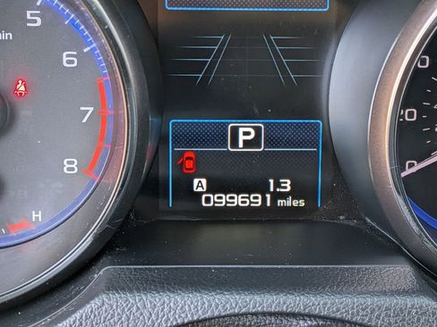 Used 2019 Subaru Outback 3.6R Touring AWD/4WD image 26