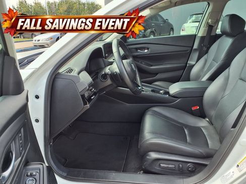 Used 2024 Honda Accord EX-L image 11