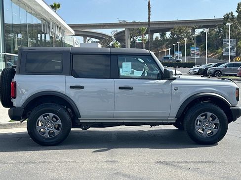 New 2026 Ford Bronco Big Bend AWD/4WD image 2