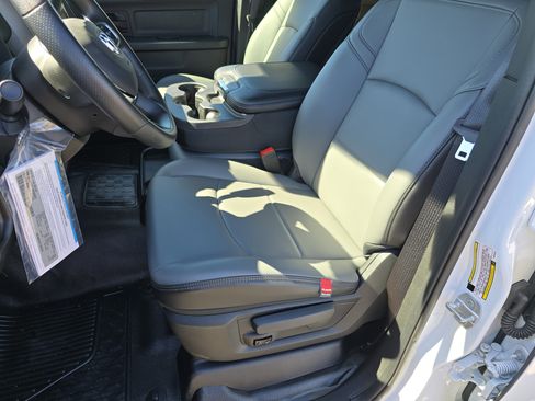 New 2025 RAM 5500 Tradesman image 27