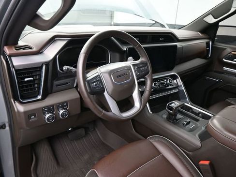 Used 2023 GMC Sierra 1500 Denali AWD/4WD image 36