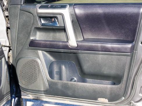 Used 2017 Toyota 4Runner SR5 image 15