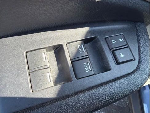 Used 2016 Honda Pilot EX-L image 10