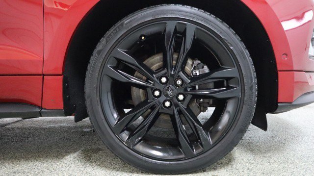 Used 2020 Ford Edge ST w/ Equipment Group 401A AWD/4WD image 25