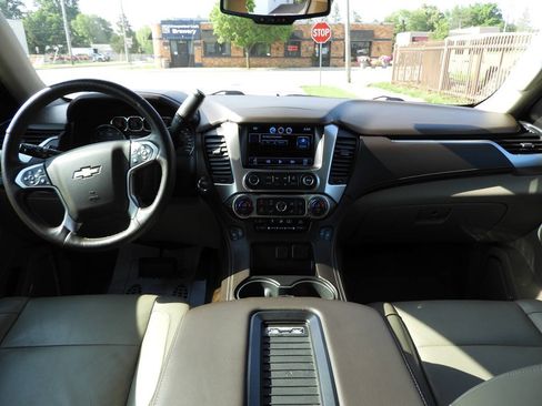 Used 2015 Chevrolet Suburban LT AWD/4WD image 20