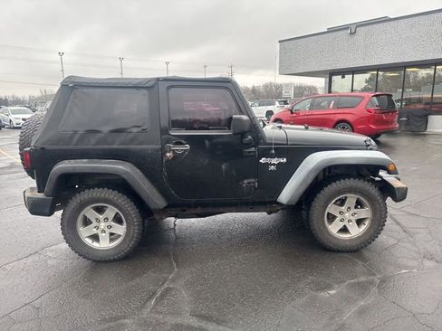 Used 2012 Jeep Wrangler Sport image 11