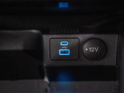 Certified 2023 Ford Escape ST-Line Select w/ Tech Pack #2 image 31