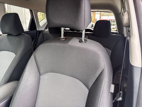 Used 2022 Kia Soul LX w/ Technology Package image 23