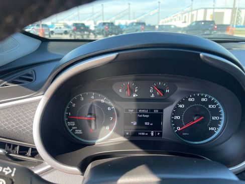 Used 2025 Chevrolet Malibu RS image 9