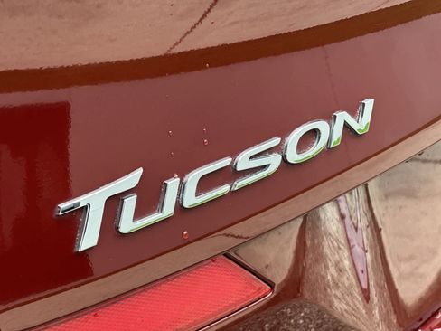 Used 2019 Hyundai Tucson SEL w/ Cargo Package FWD image 16