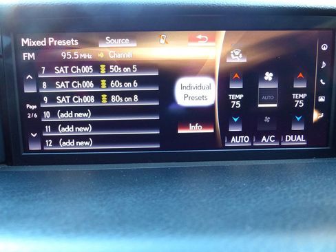 Used 2018 Lexus IS 300 F Sport w/ F Sport Package image 34