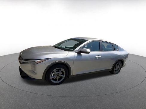 Used 2025 Kia K4 LXS FWD image 8