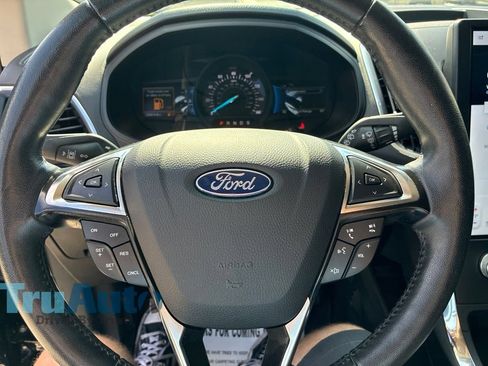 Used 2024 Ford Edge Titanium AWD/4WD image 27