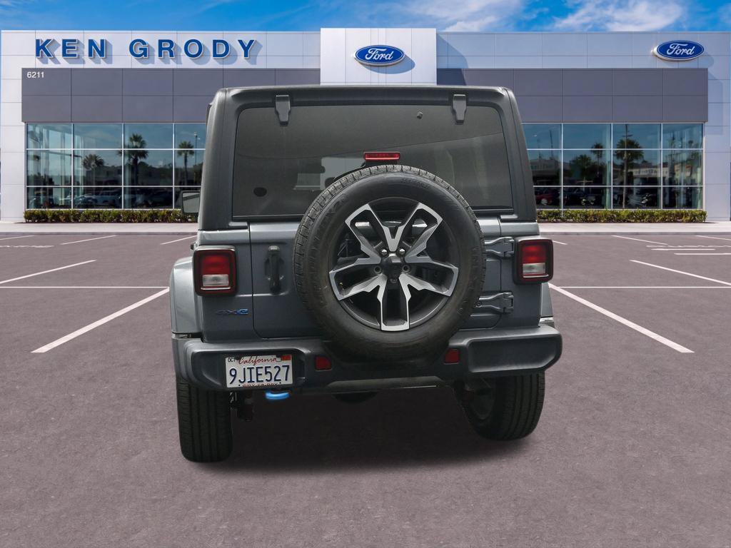 Used 2024 Jeep Wrangler Unlimited AWD/4WD image 19