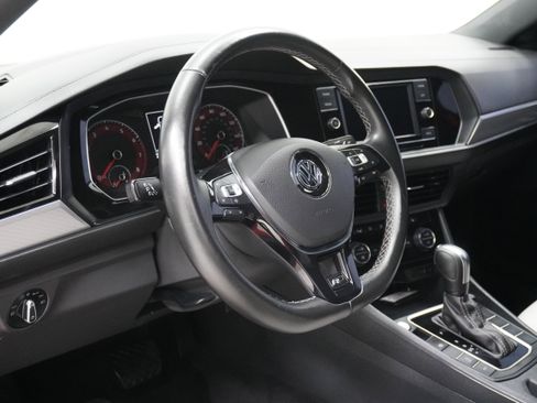 Used 2021 Volkswagen Jetta R-Line w/ R-Line Cold Weather Package image 10