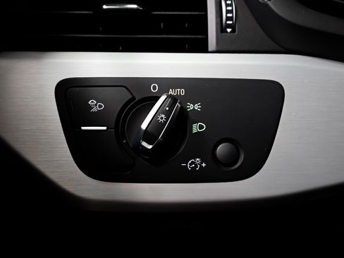 Used 2023 Audi A5 2.0T Premium Plus w/ Premium Plus image 25