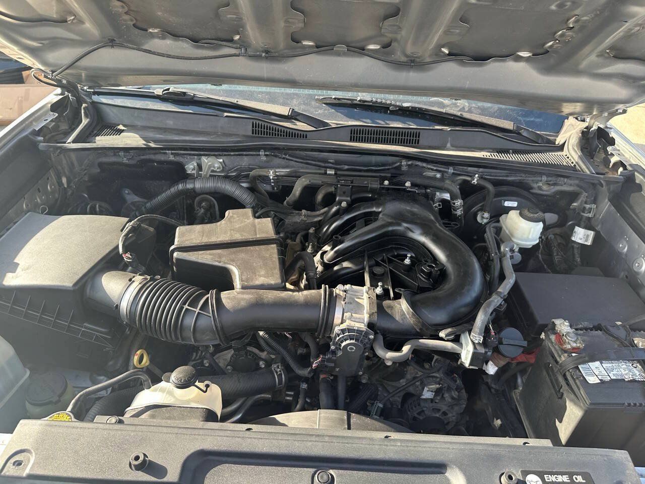 Used 2016 Toyota Tacoma SR5 w/ SR5 Appearance Package (SN) AWD/4WD image 29