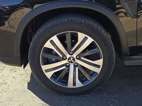 Used 2024 Mitsubishi Outlander Sport SE image 11