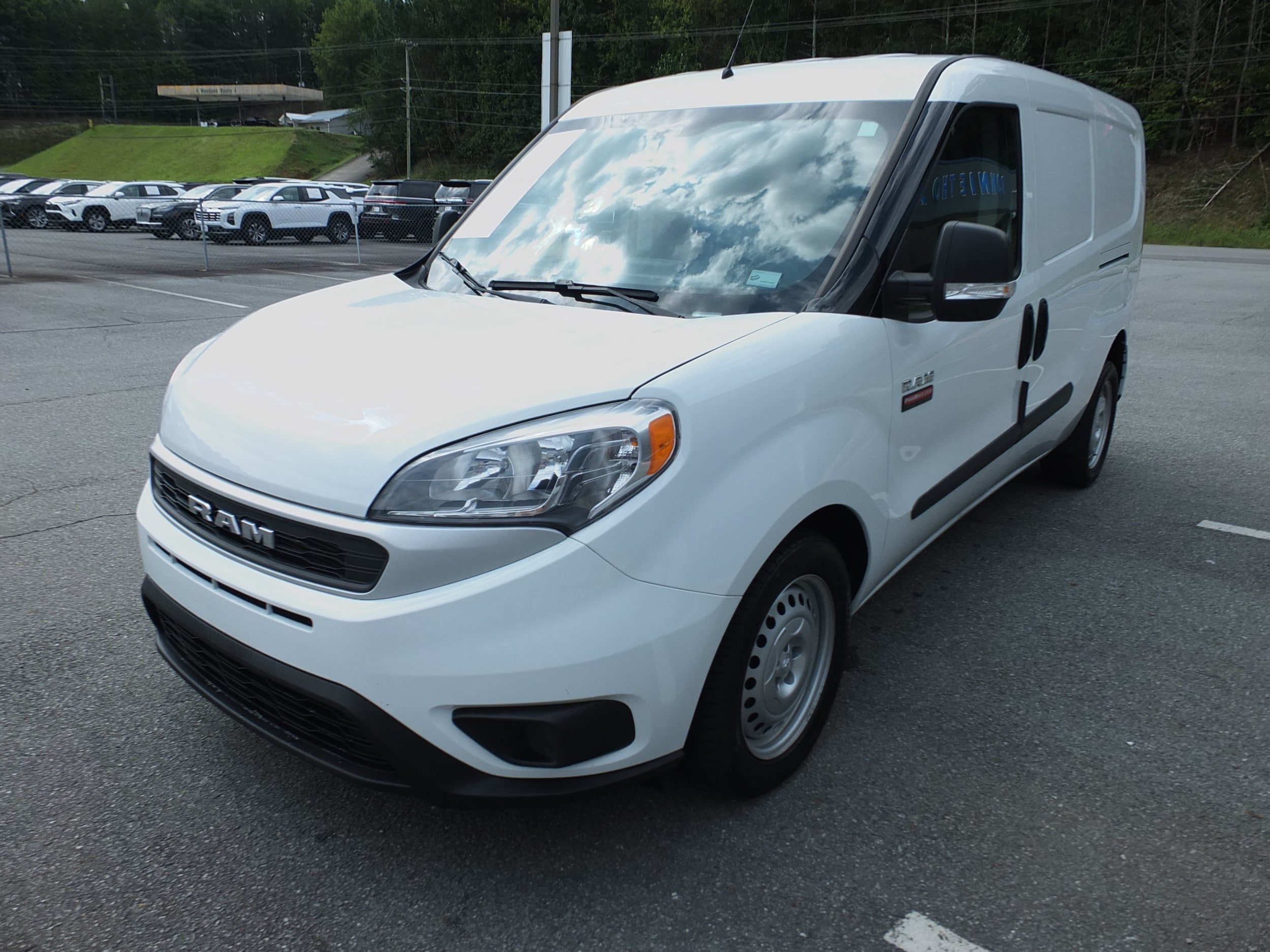 Used 2022 RAM ProMaster City Tradesman FWD image 7