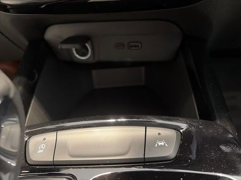 New 2026 Chevrolet Trax LT w/ Driver Confidence Package image 18