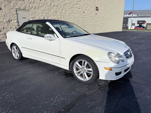 Used 2006 Mercedes-Benz CLK 350 Cabriolet w/ Premium Pkg image 7