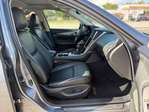 Used 2017 INFINITI Q50 3.0t Premium RWD image 21