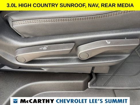 Used 2025 Chevrolet Tahoe High Country image 40