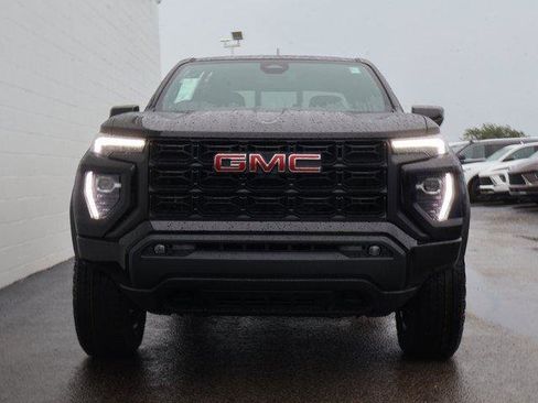 New 2026 GMC Canyon Elevation w/ Convenience Package image 2