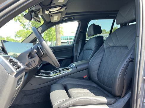 Used 2026 BMW X5 sDrive40i image 16