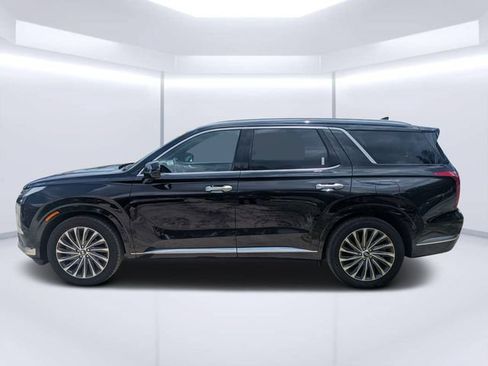Used 2023 Hyundai Palisade Calligraphy w/ Cargo Package FWD image 6