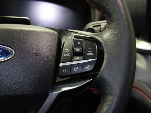 Used 2025 Ford Explorer ST AWD/4WD image 25