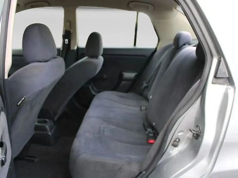 Used 2009 Nissan Versa 1.8 S FWD image 8