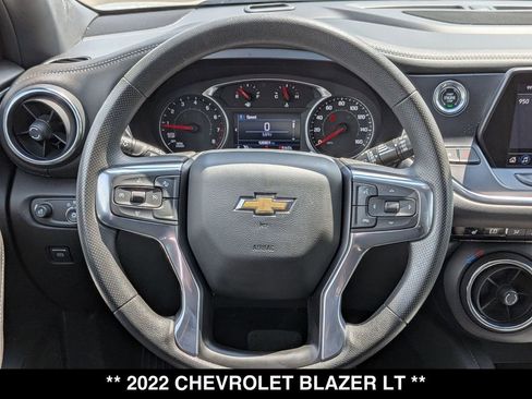Used 2022 Chevrolet Blazer LT AWD/4WD image 21